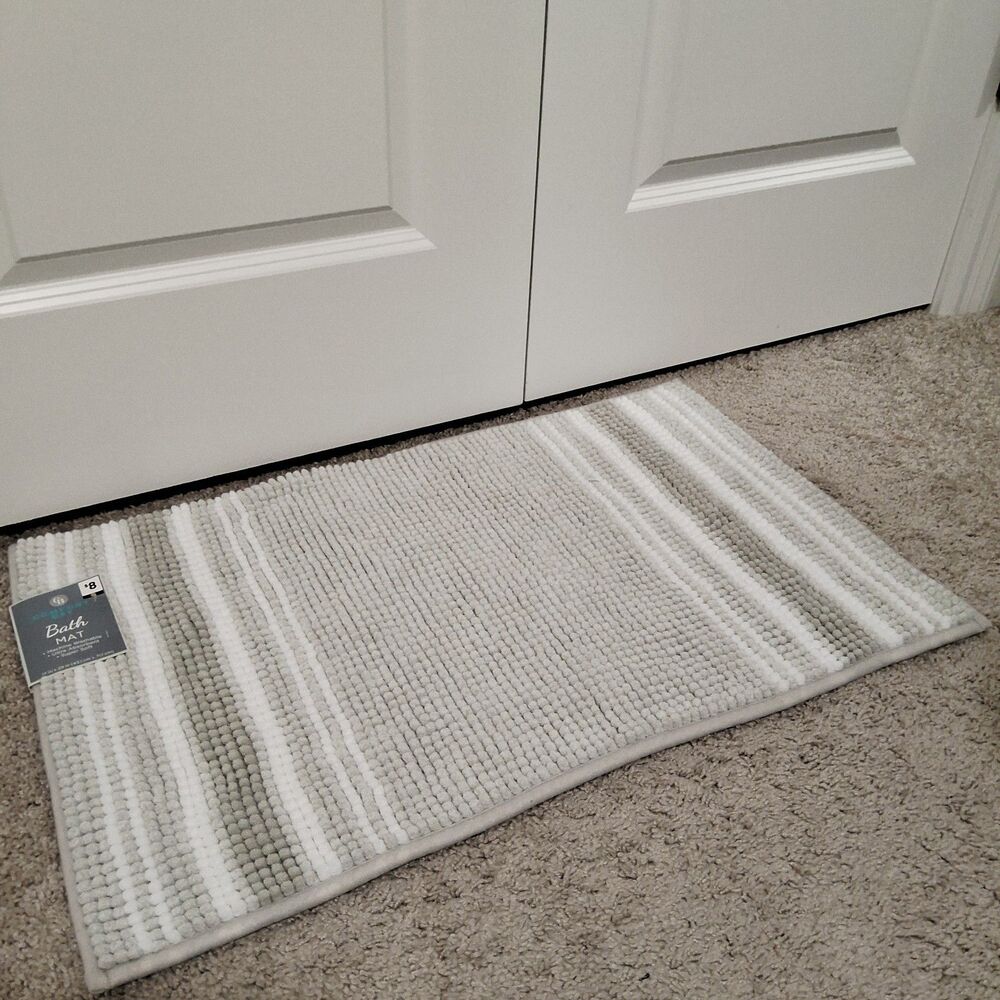 Comfort Bay 17x28 Bath Mat Striped Grey/White Ombre Pebble Soft Bathroom Rug NWT
